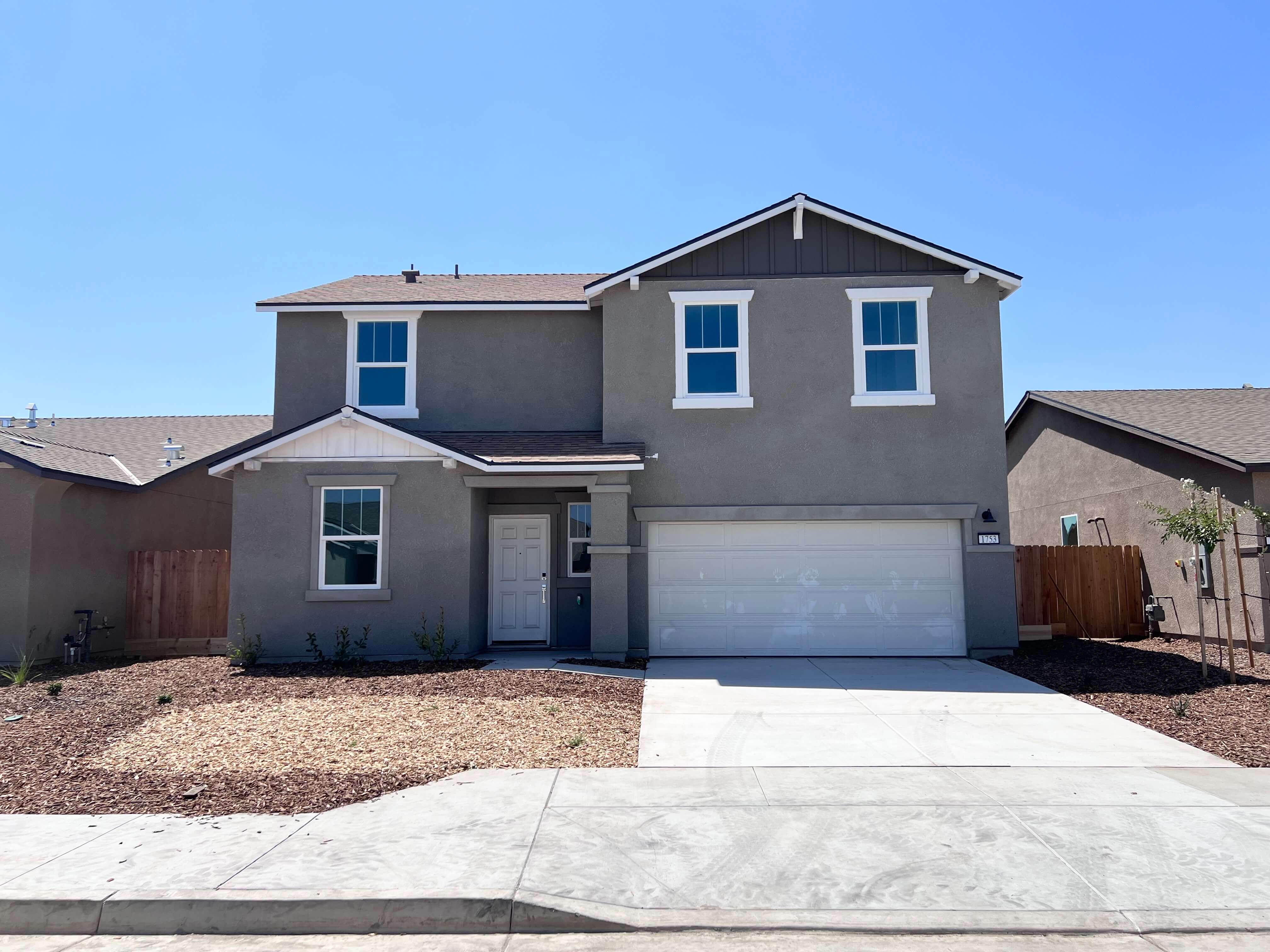 0112 1753 Union Ave
