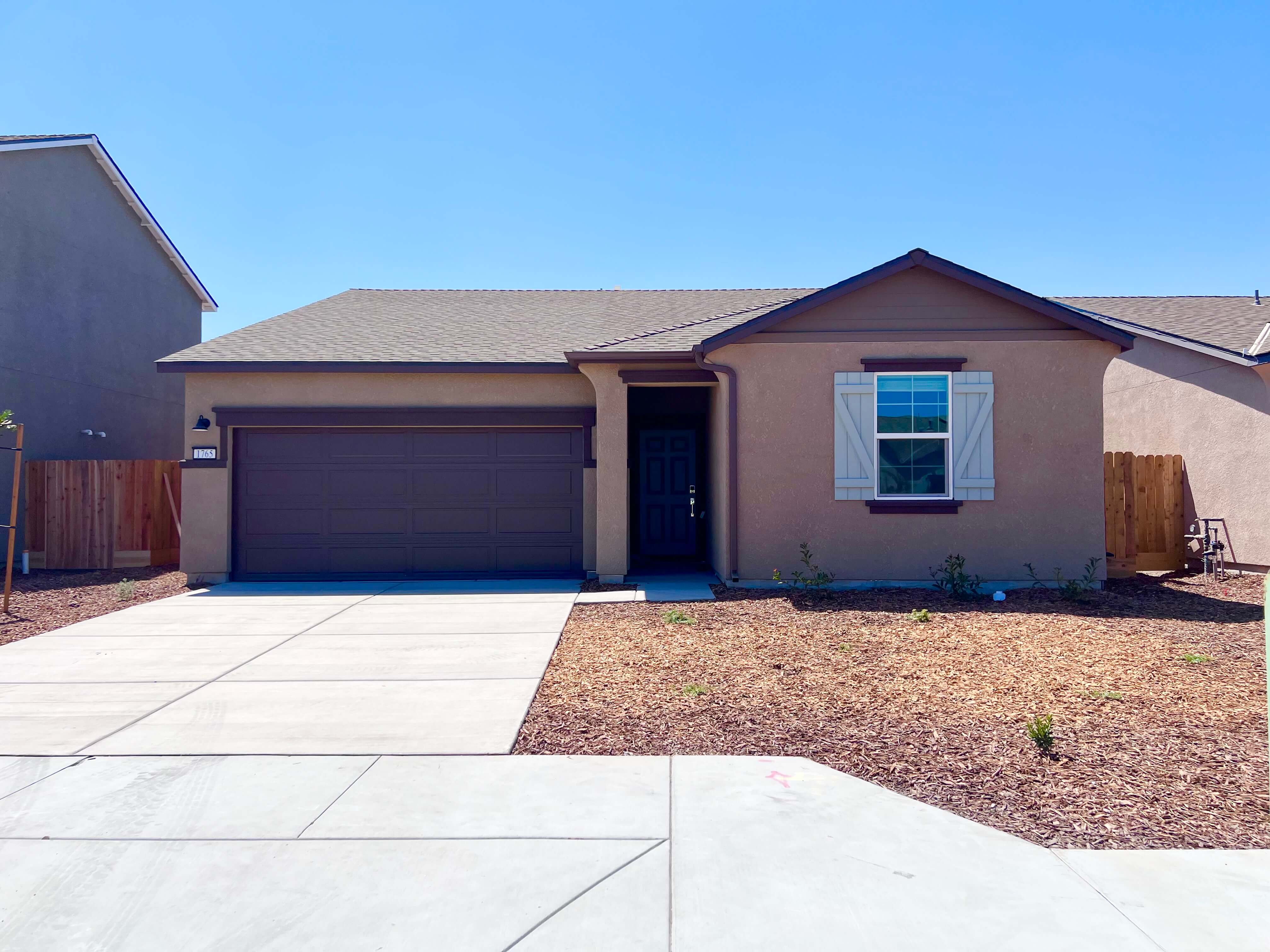 0113 1765 Union Ave