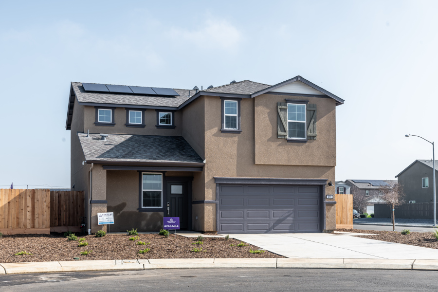 0129 210 Travis Court