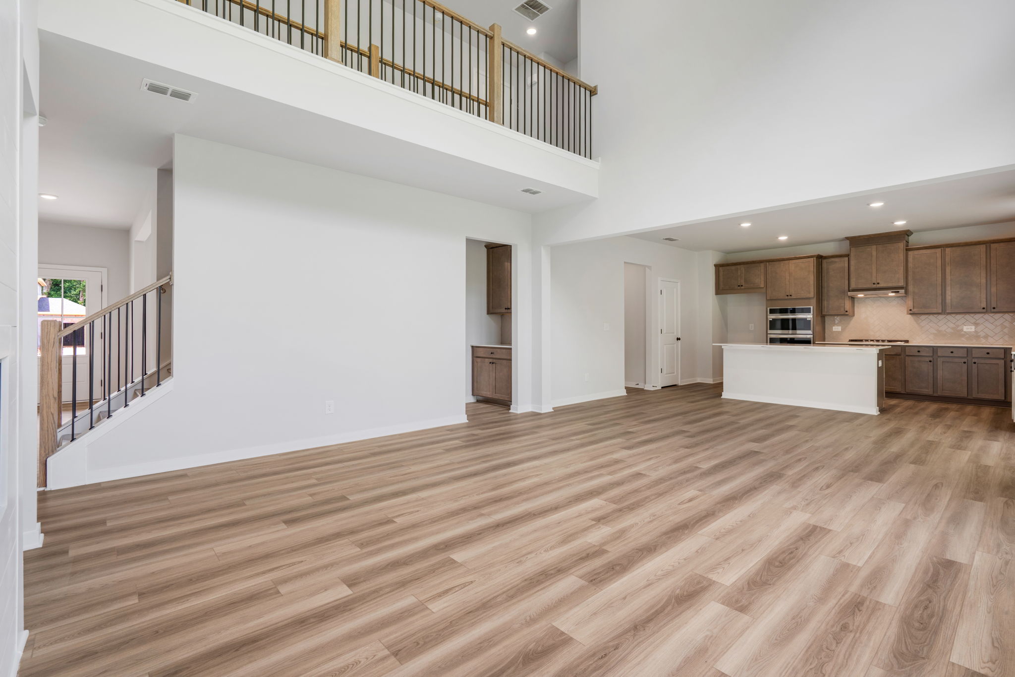 A large empty room.